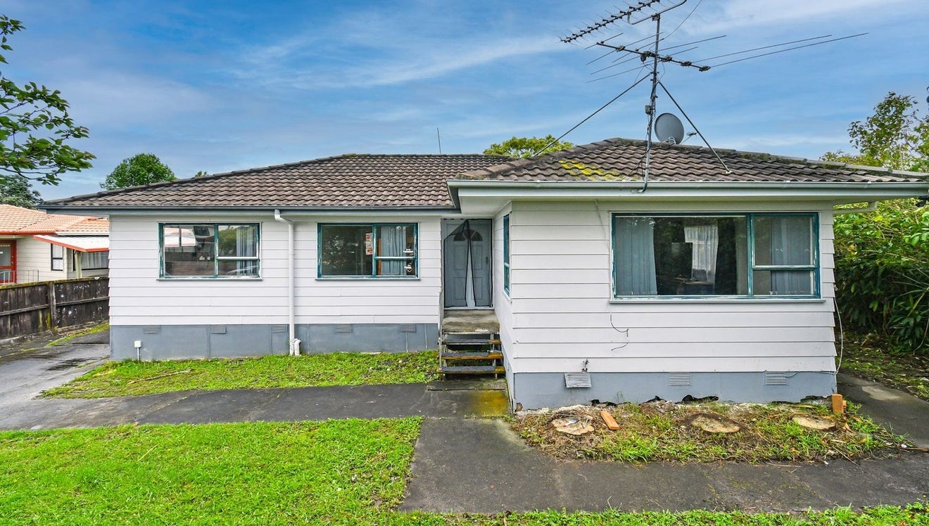 37 Secretariat Place, Randwick Park, Auckland - Carousel 2