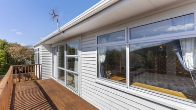 30 Motueka Street, Ngaio, Wellington - Carousel 1
