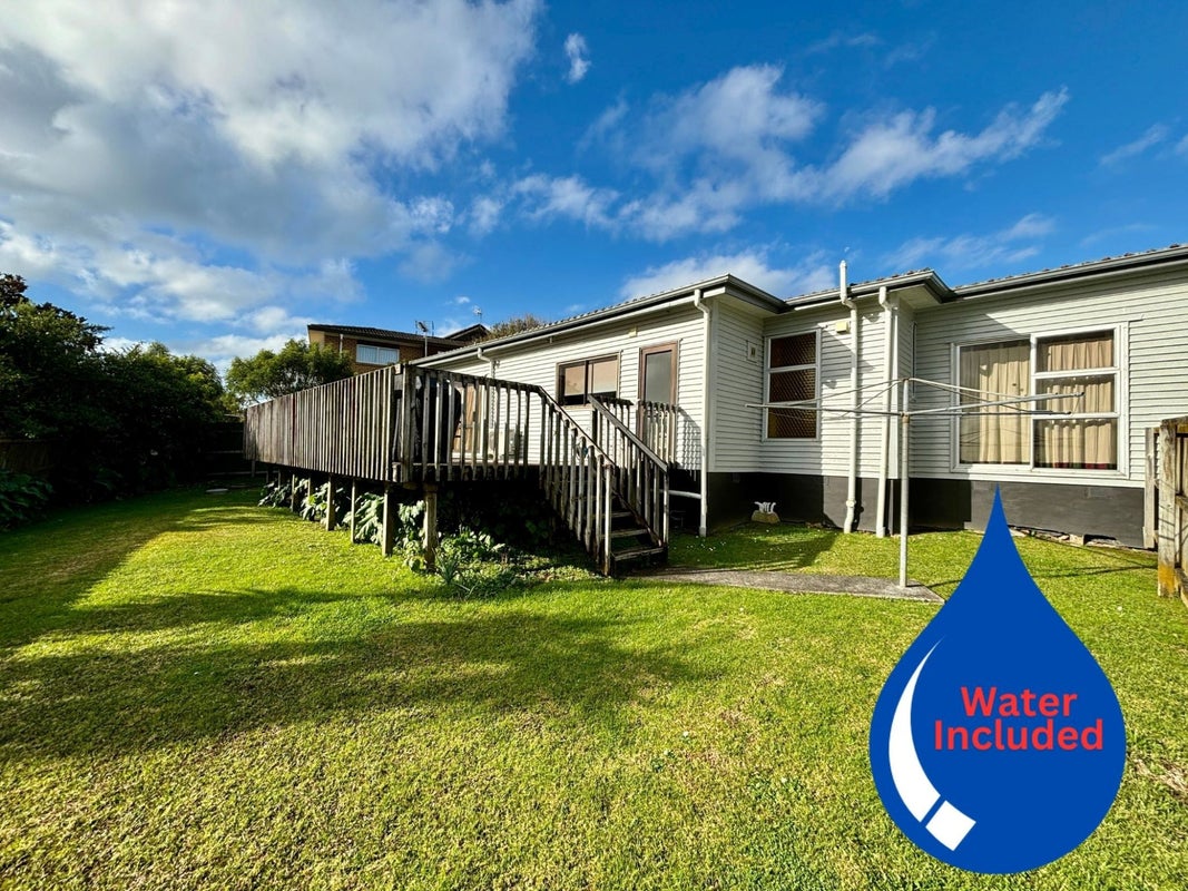 74A Litten Road, Cockle Bay, Auckland - Carousel 1