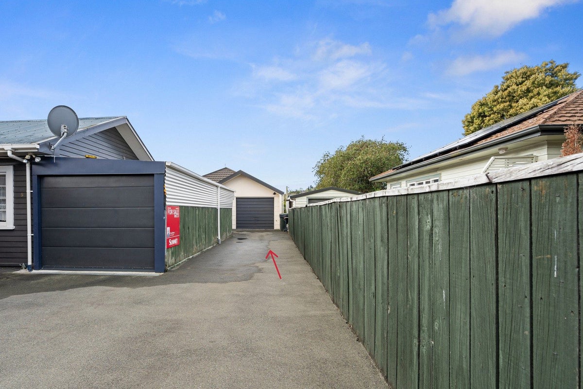 2/5 Motueka Street, Nelson South, Nelson - Carousel 15