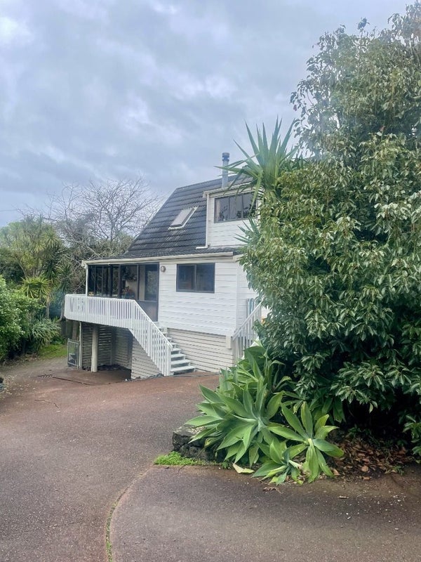 8 Zealandia Road, Manly, Whangaparaoa - Carousel 2