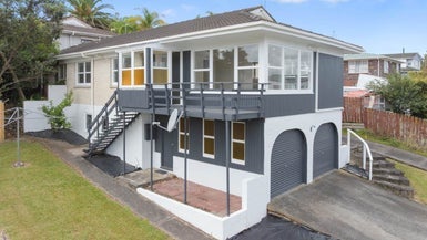 1/92 Cardiff Road, Pakuranga, Auckland - Carousel 1