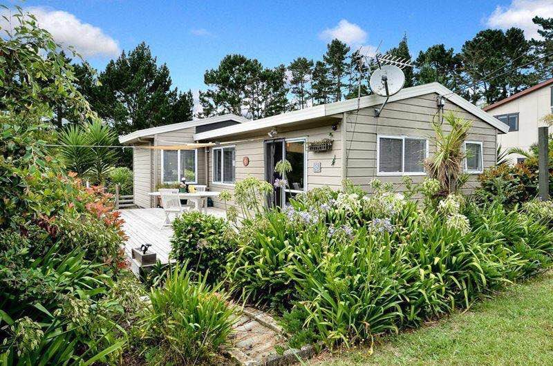 9 Kauri Road, Whenuapai, Auckland - Carousel 1