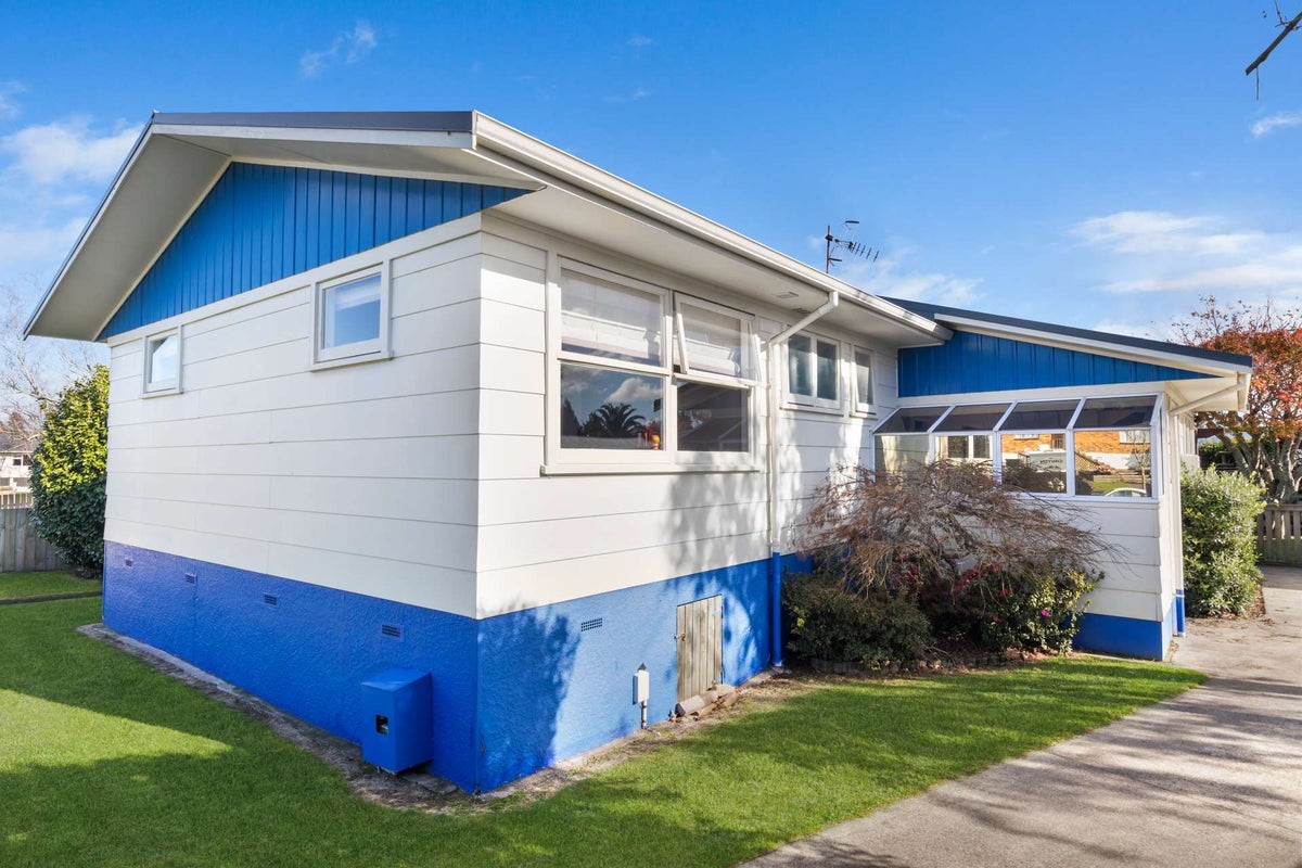 9 Browning Crescent, Owhata, Rotorua - Carousel 2