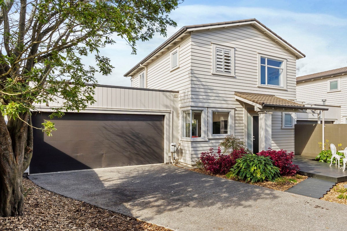 24/51 Cranbrook Place, Glendowie, Auckland - Carousel 1