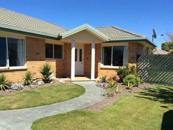 4 Ronald George Place, Parklands, Christchurch - Carousel 1