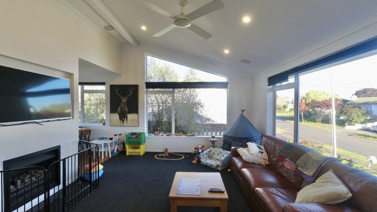 4 Jennifer Place, Chartwell, Hamilton - Carousel 2
