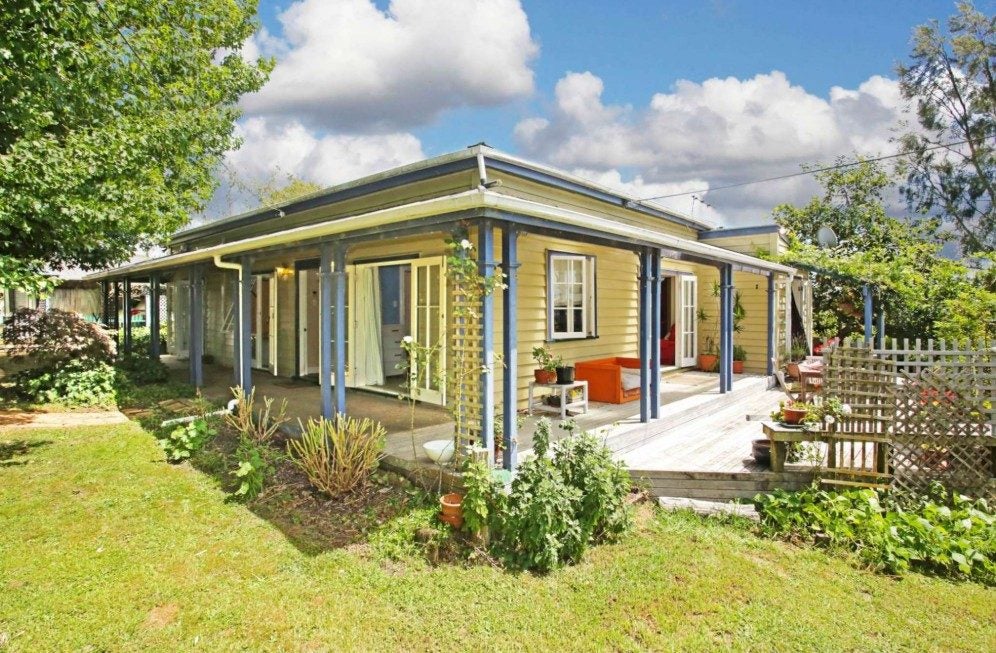 787 Runciman Road, Runciman, Drury - Carousel 1