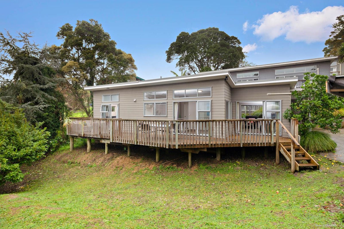 187C Don Buck Road, Massey, Auckland - Carousel 2