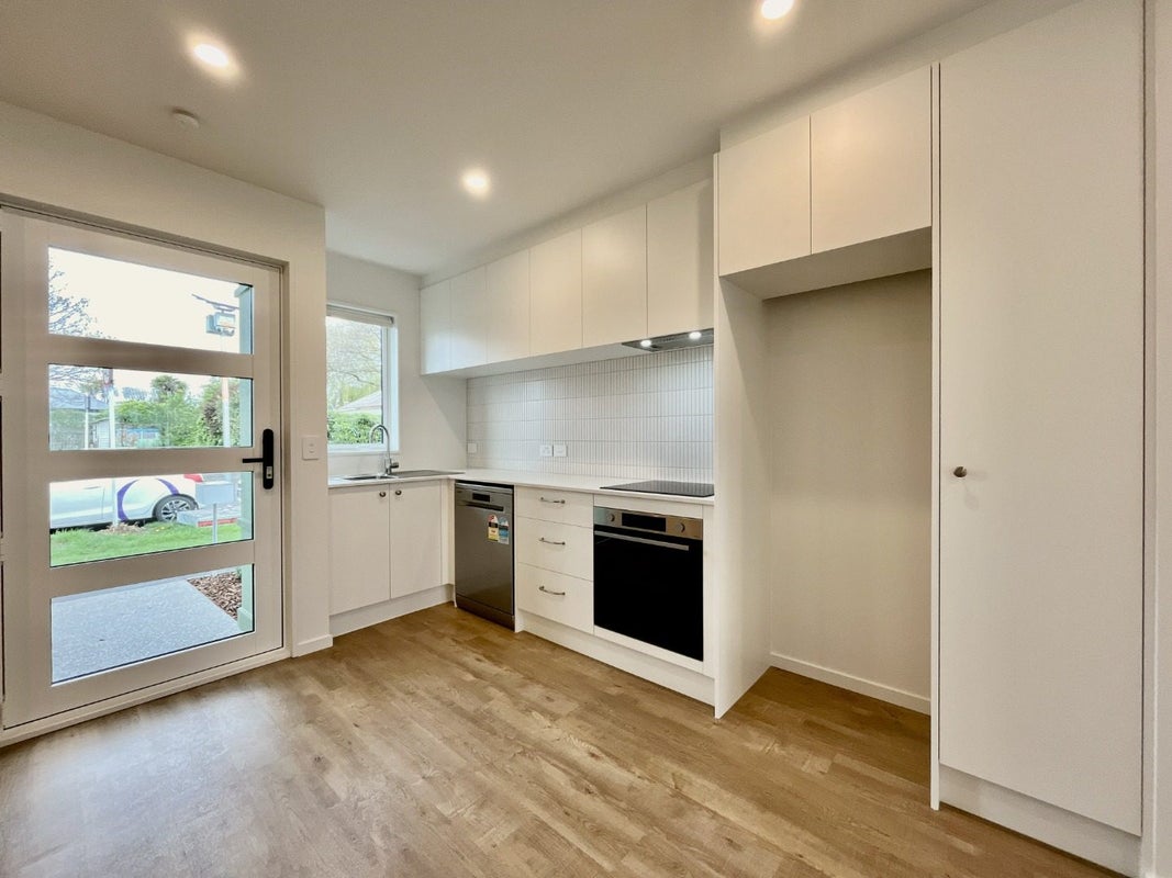 1/115 Poulson Street, Addington, Christchurch - Carousel 2