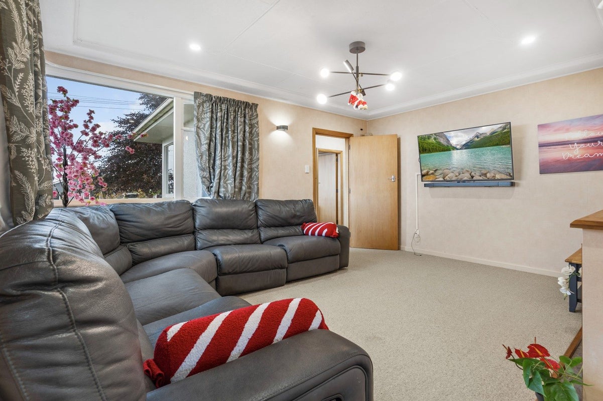 20 Saunders Street, Brockville, Dunedin - Carousel 2