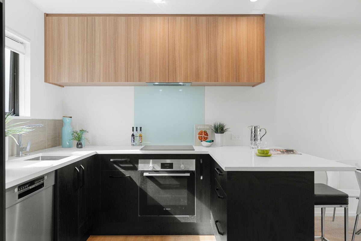 15/15 Bunyan Street, Waltham, Christchurch - Carousel 2