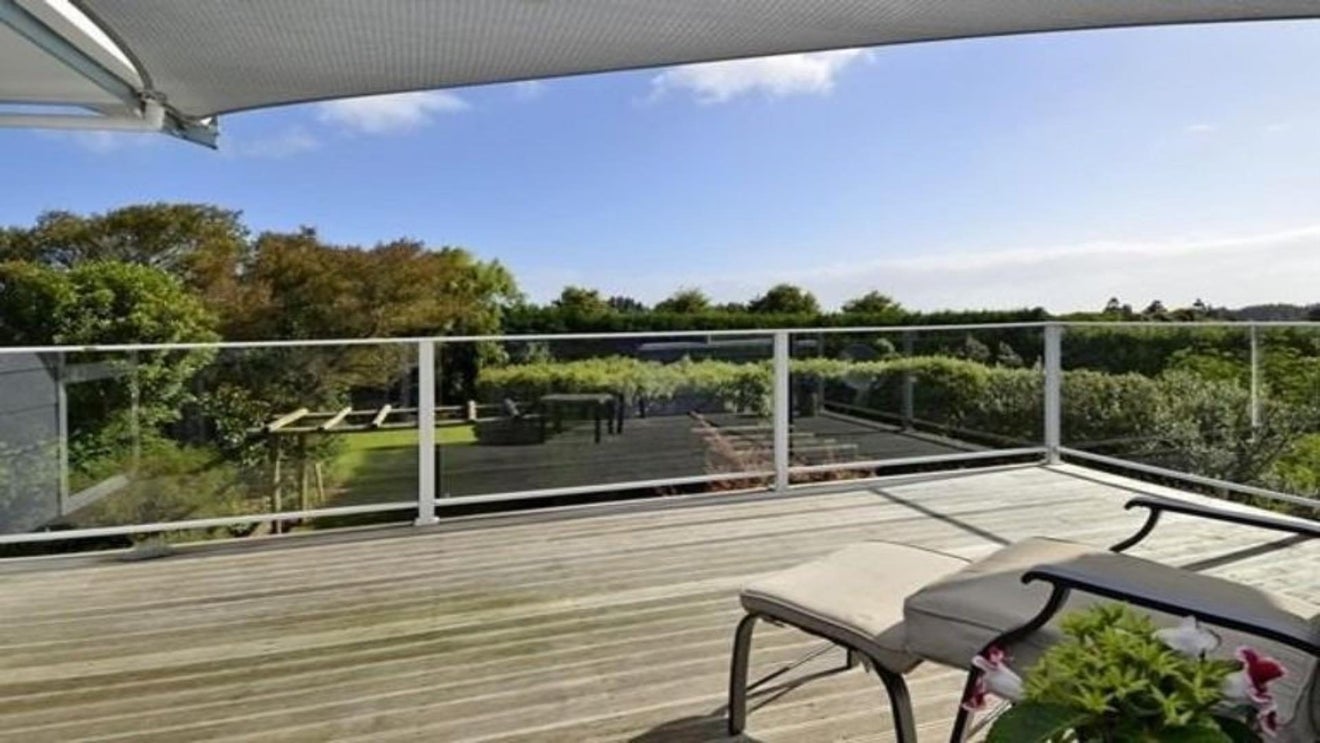 295 Clarks Beach Road, Pukekohe - Carousel 2