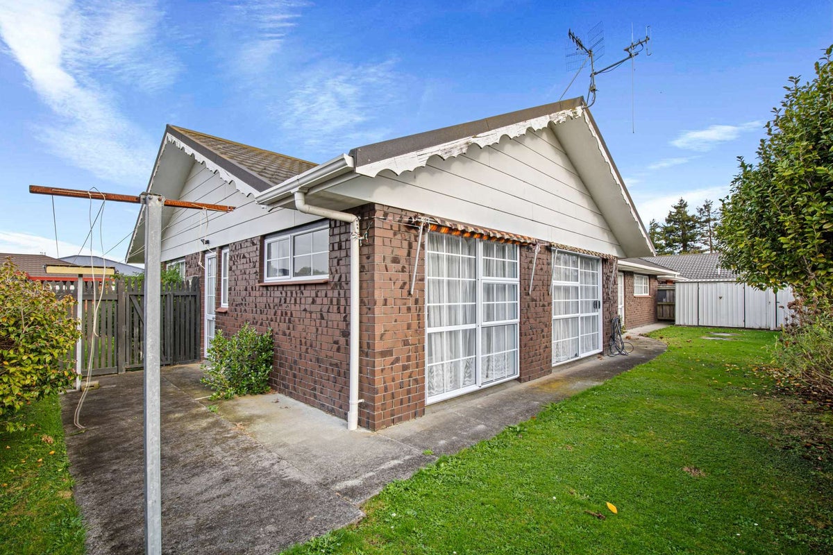 7 Kaipara Court, Highbury, Palmerston North - Carousel 11