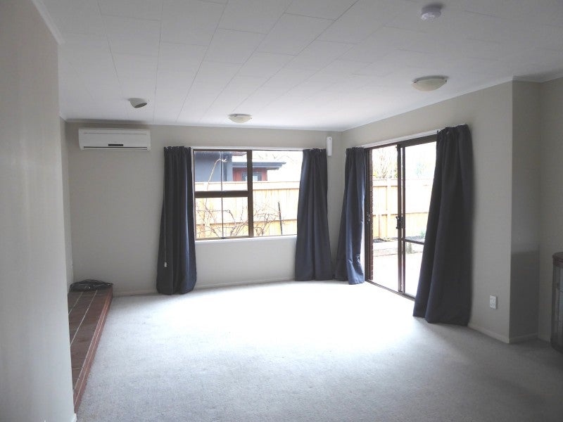 128B Victoria Avenue, Hokowhitu, Palmerston North - Carousel 2
