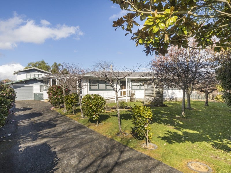 8 Gemini Avenue, Milson, Palmerston North - Carousel 1