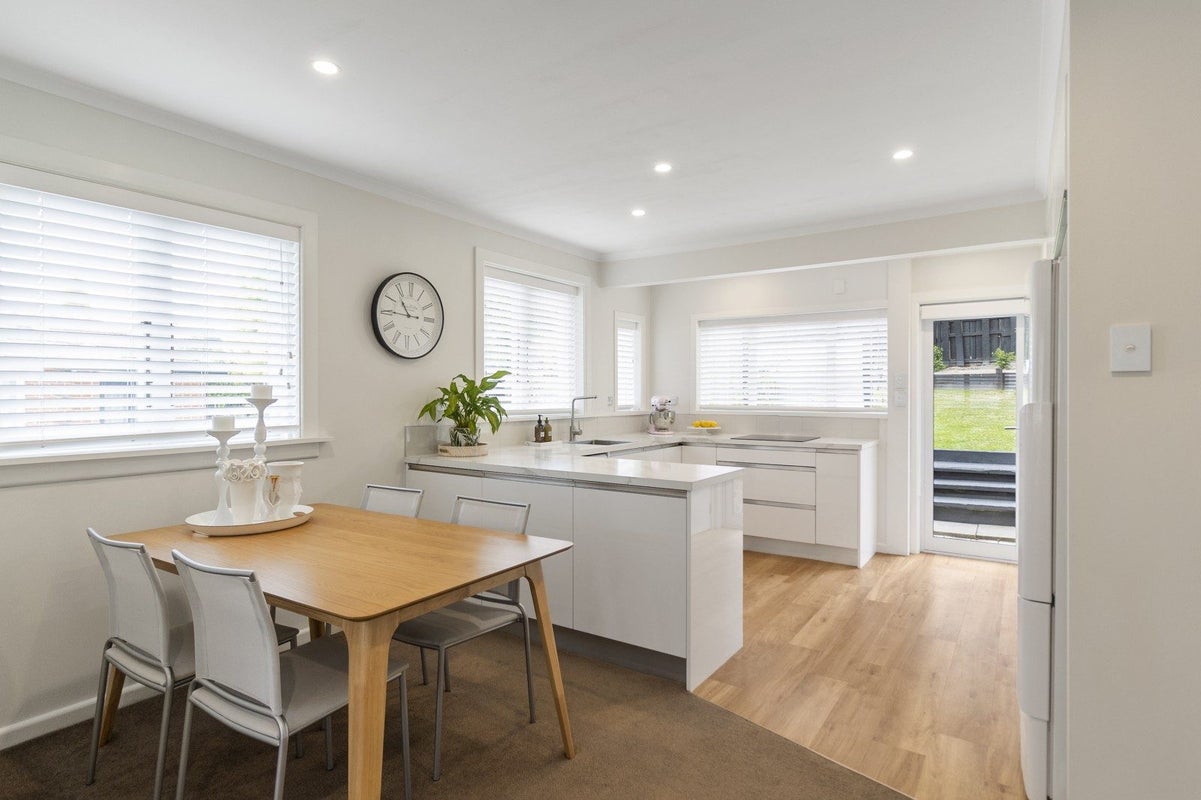 14 Kiwi Drive, Highfield, Timaru - Carousel 2