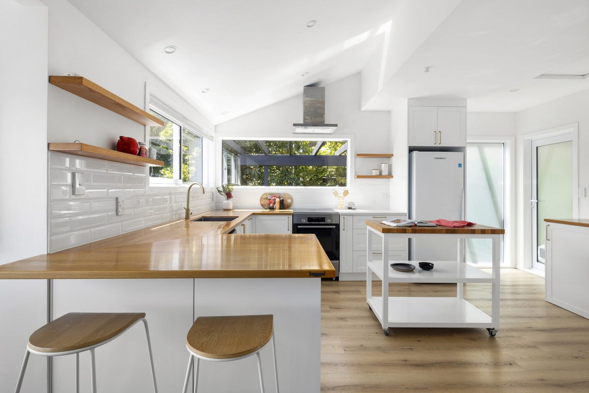 179 Orangi Kaupapa Road, Northland, Wellington - Carousel 1
