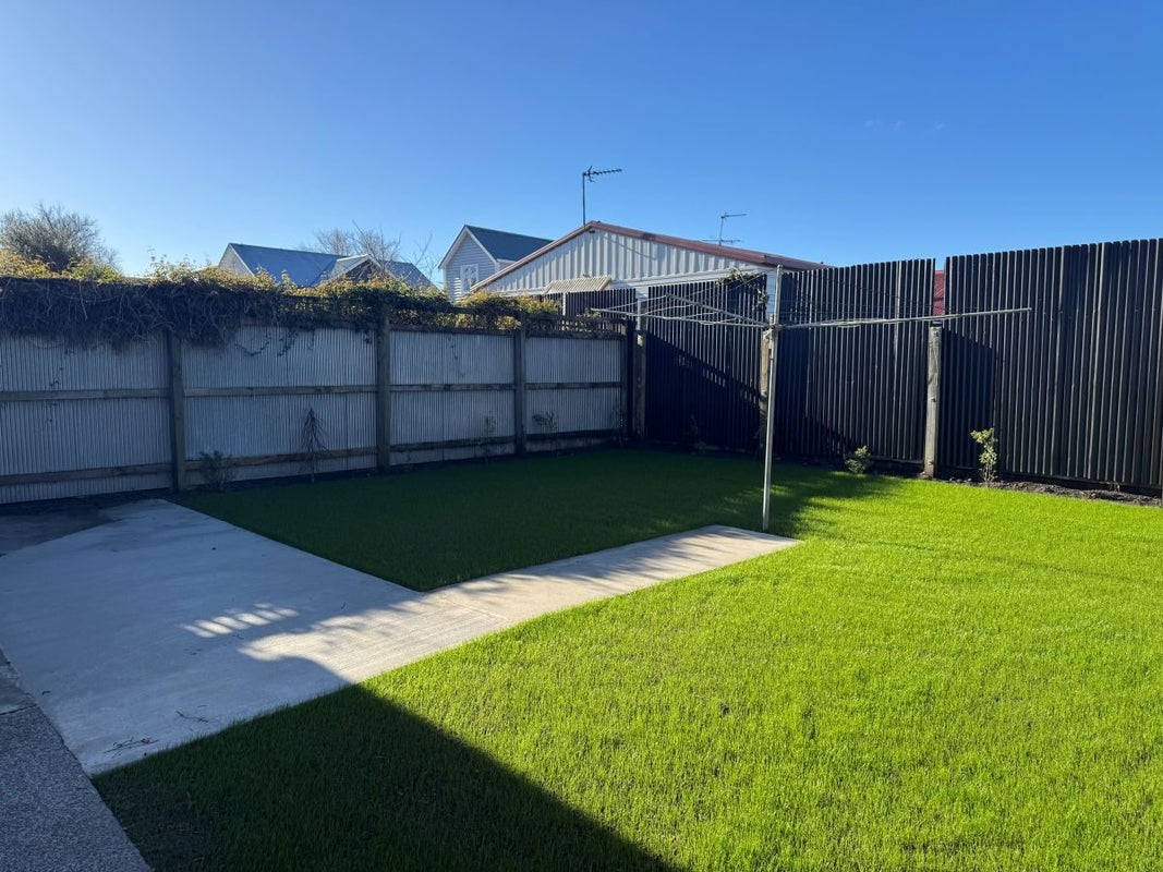 22 Caledonian Road, St Albans, Christchurch - Carousel 10