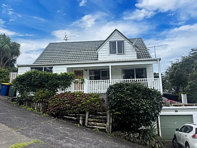 2/70 Glamorgan Drive, Torbay, Auckland - Carousel 1