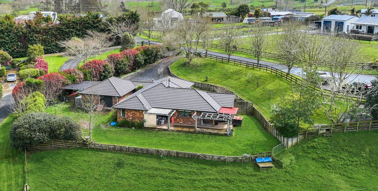 10 Josephine Place, Rangiriri, Te Kauwhata - Carousel 1