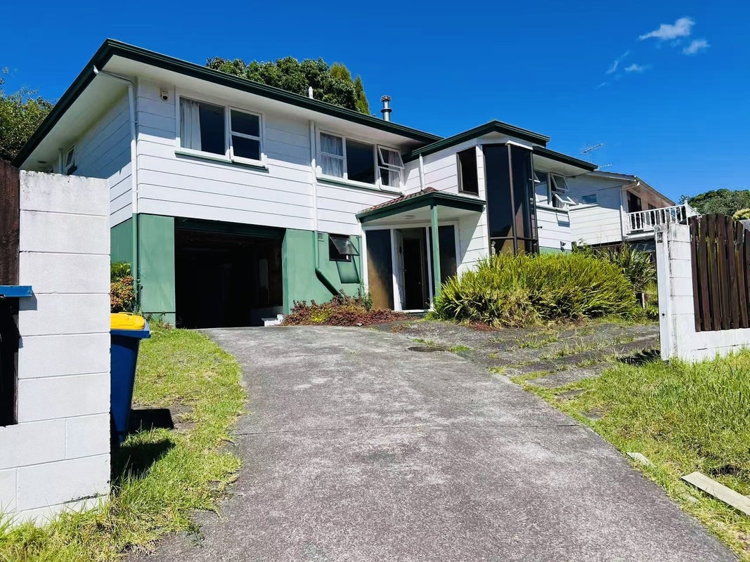 66 Salamanca Road, Sunnynook, Auckland - Carousel 1