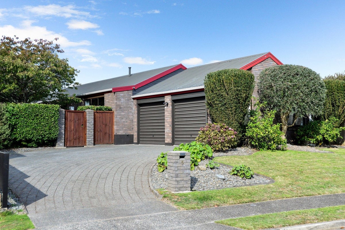 5 Willowfield Place, Pukete, Hamilton - Carousel 1