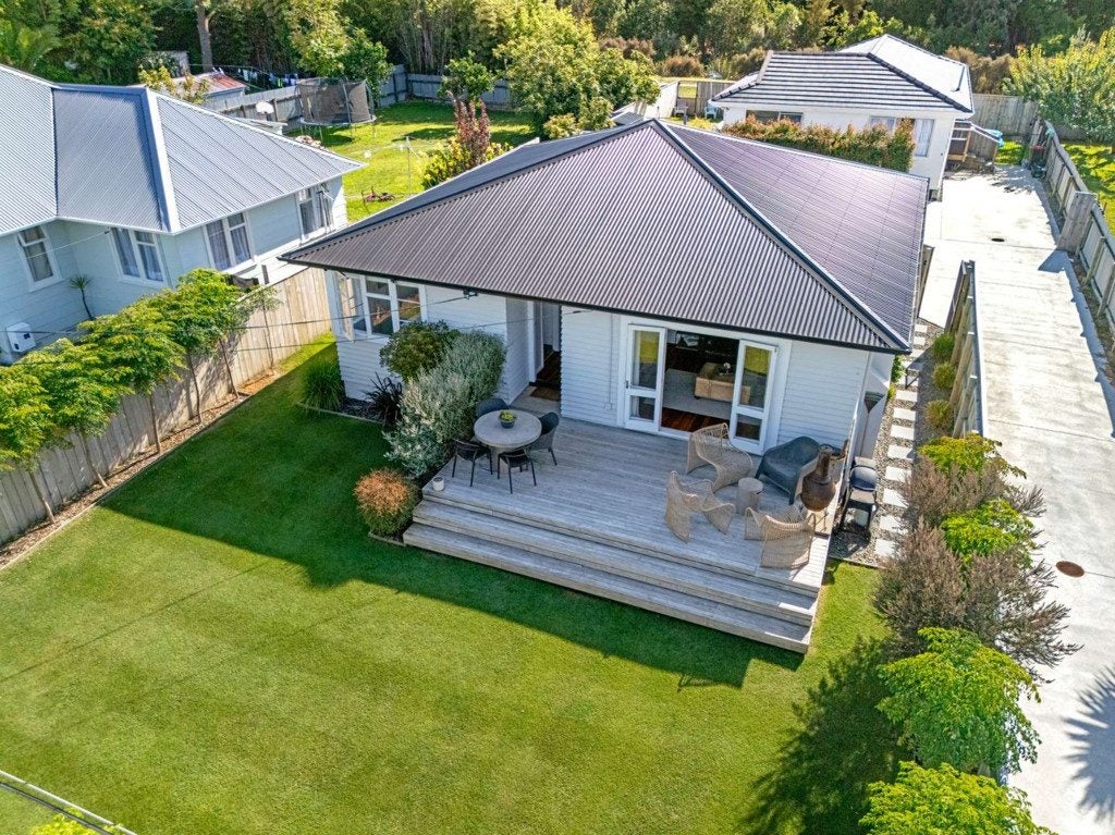 112 Geddis Avenue, Maraenui, Napier - Carousel 1