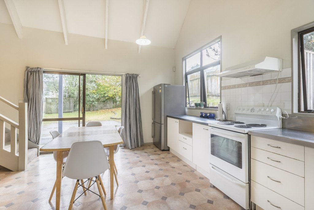 33A Ratanui Road, Paraparaumu, Paraparaumu - Carousel 2