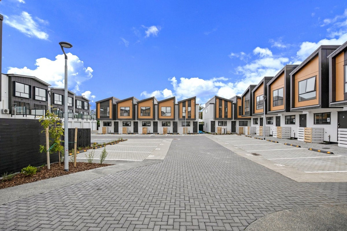 35 Red Arches Road, Henderson, Auckland - Carousel 12