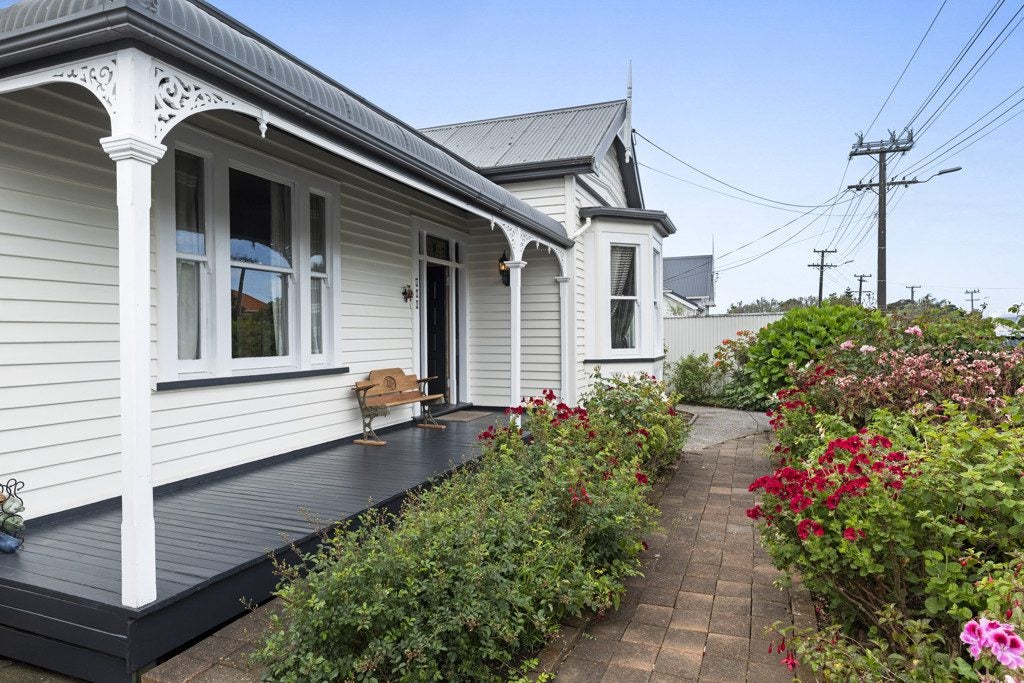 132 Tukapa Street, Westown, New Plymouth - Carousel 1