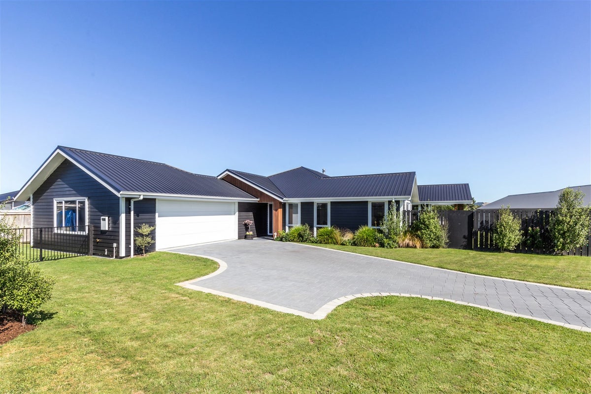 14 Kamaka Street, Wharewaka, Taupo - Carousel 2