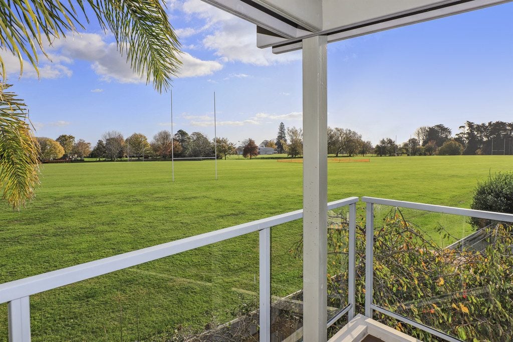 2/19 Havelock Road, Havelock North, Havelock North - Carousel 2