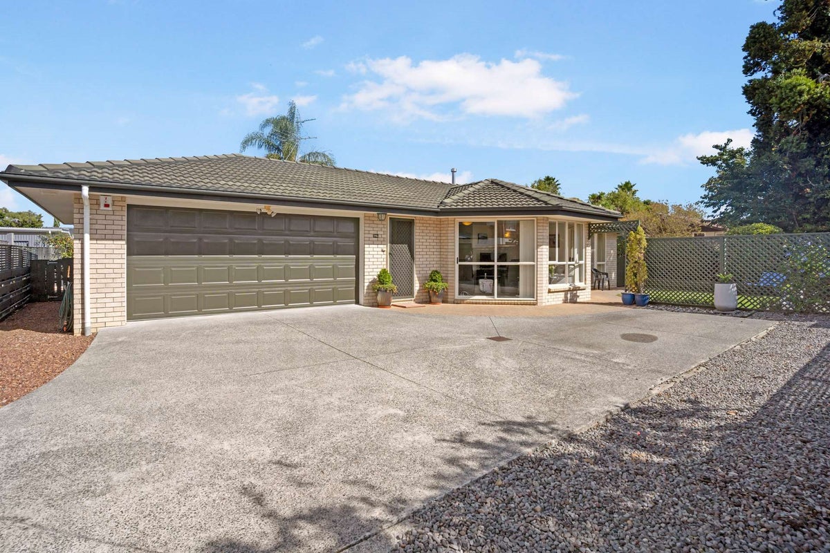 14A Sunnypark Avenue, Rosehill, Papakura - Carousel 1