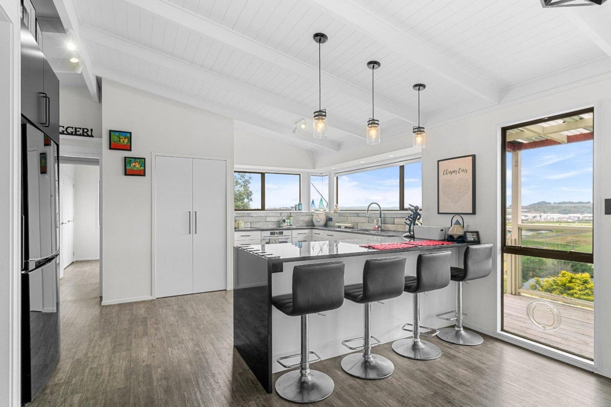 23 Tanekaha Drive, Parahaki, Whangarei - Carousel 1
