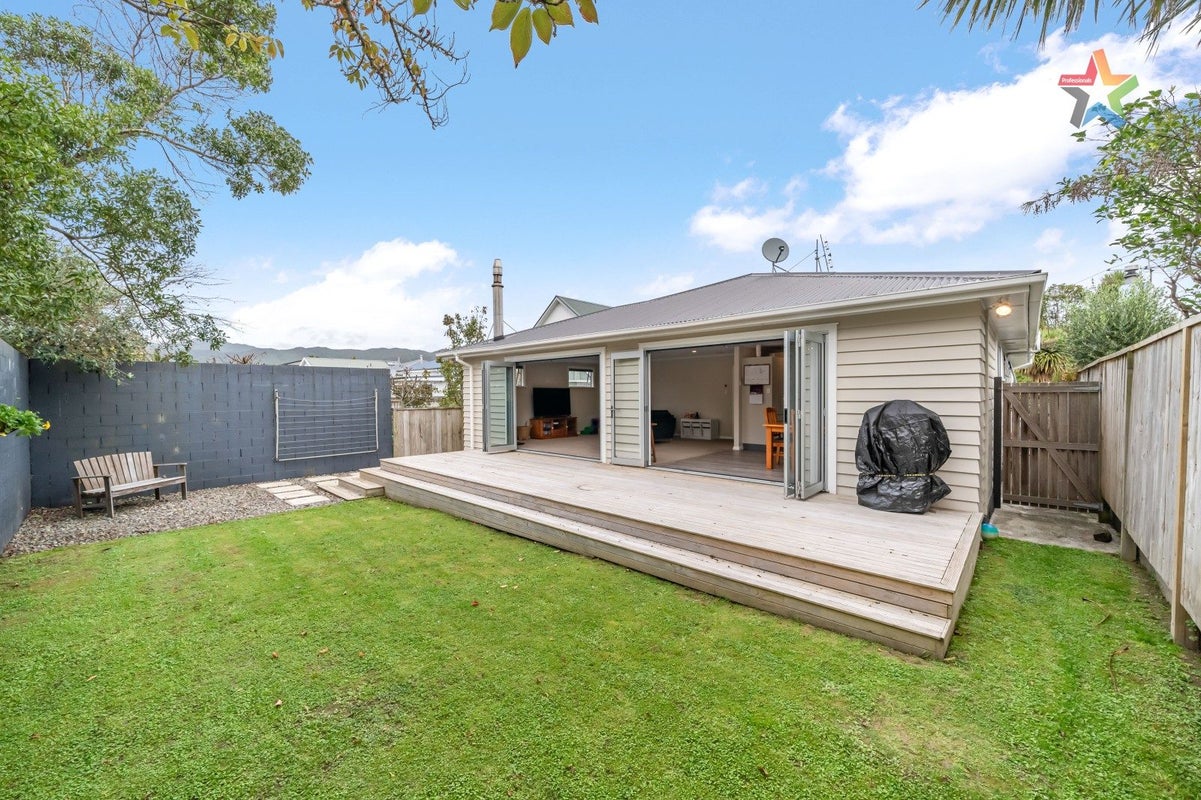 51 Bristol Square, Hutt Central, Lower Hutt - Carousel 1