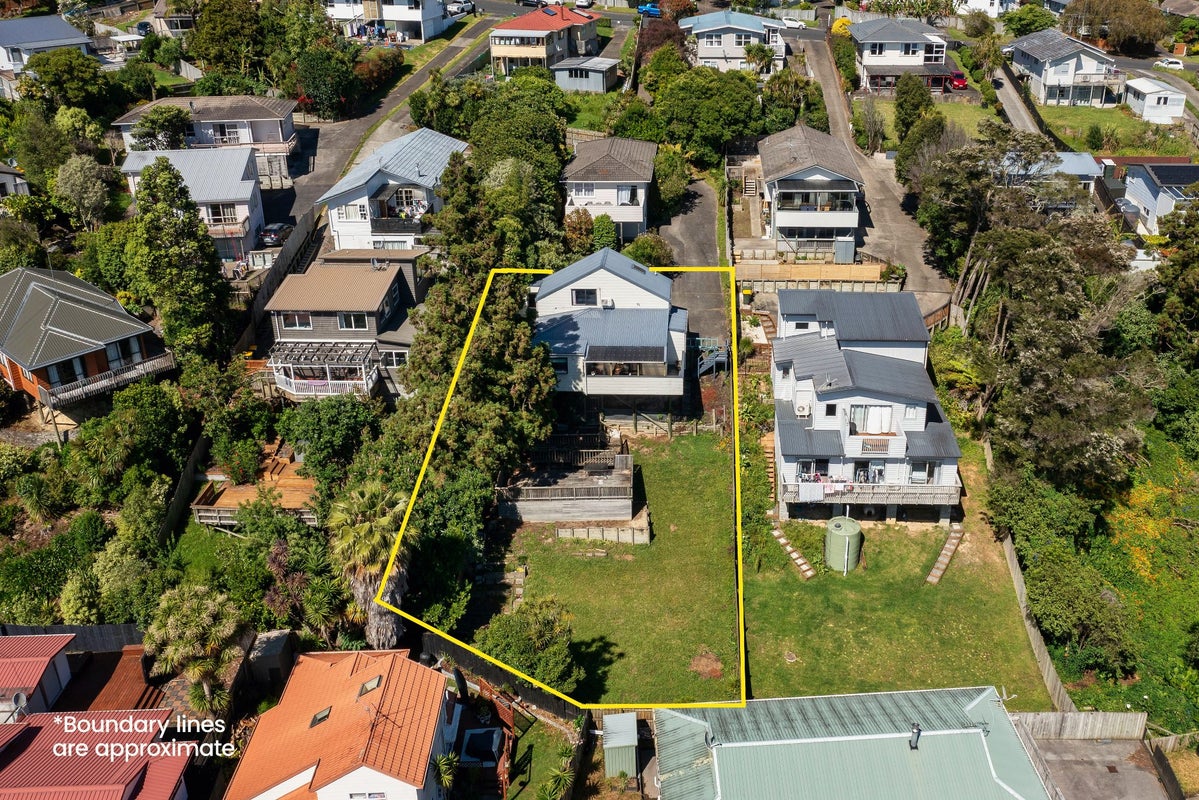 2/32 Tamahere Drive, Glenfield, Auckland - Carousel 2
