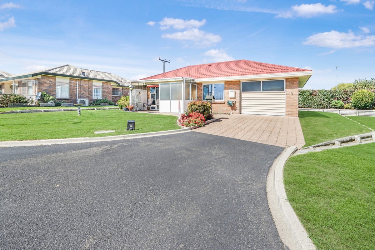 30/4 Admiral Crescent, Flagstaff, Hamilton - Carousel 13
