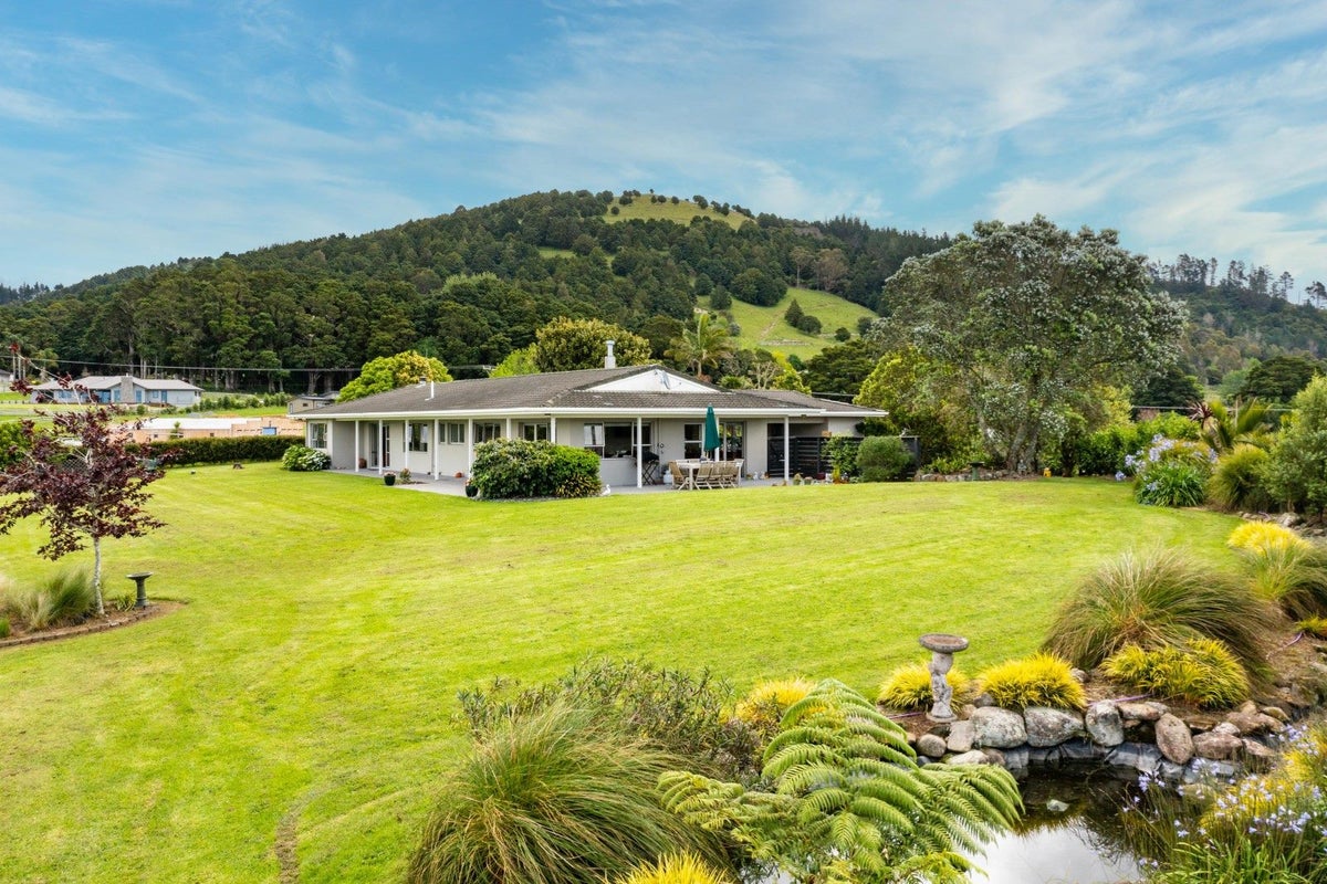 604 Crane Road, Kamo - Carousel 1