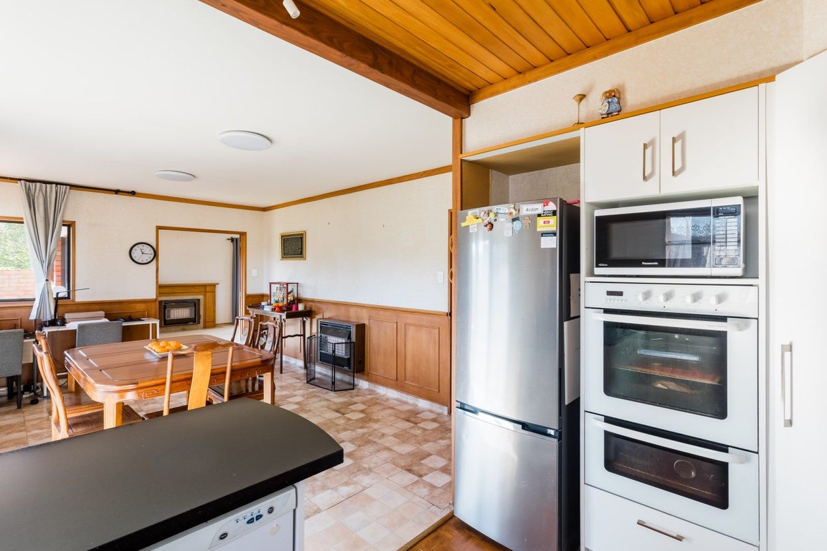 19 Chelsea Place, Chartwell, Hamilton - Carousel 24