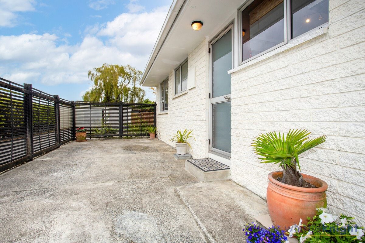2/30 Garvins Road, Hornby, Christchurch - Carousel 16