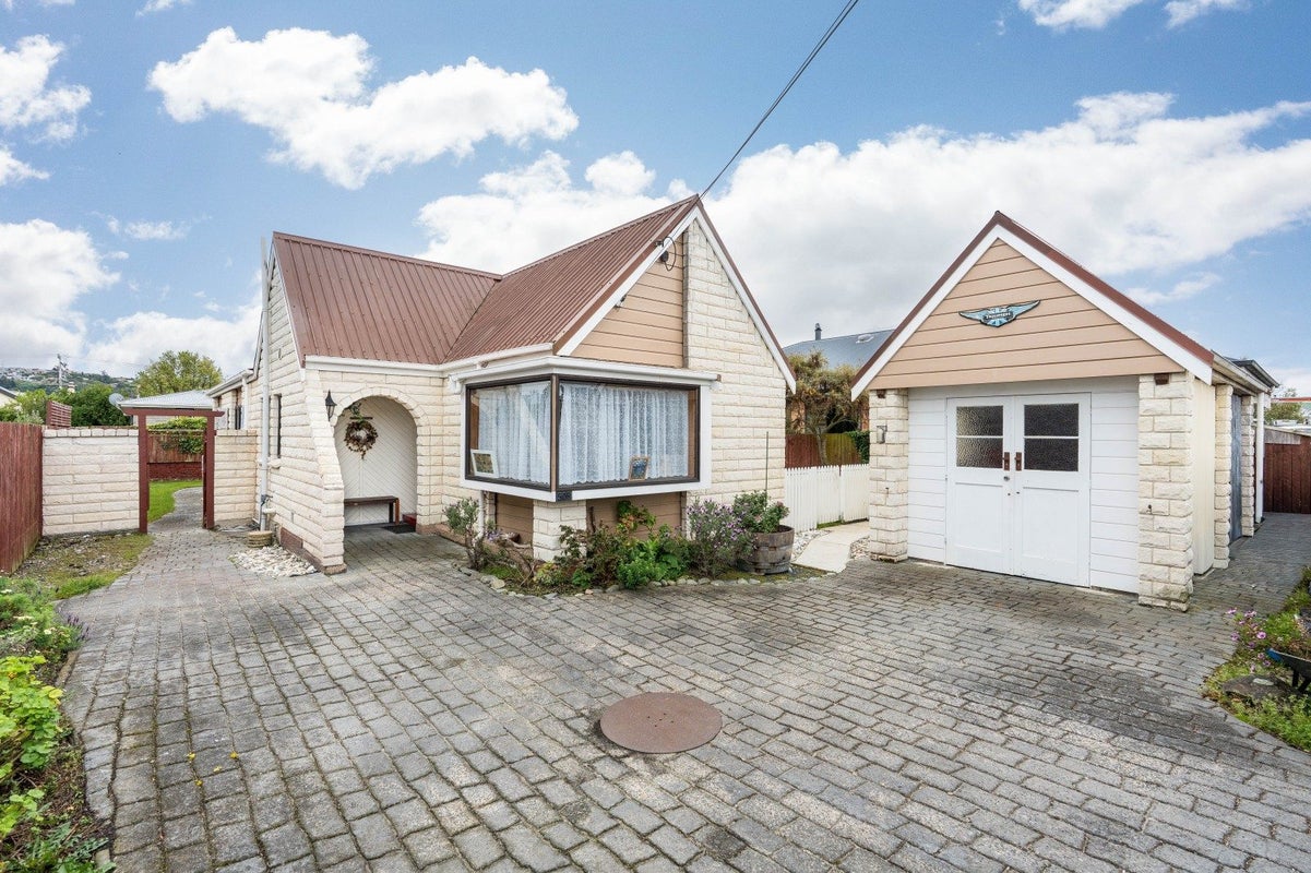 50B Hargest Crescent, Saint Kilda, Dunedin - Carousel 2