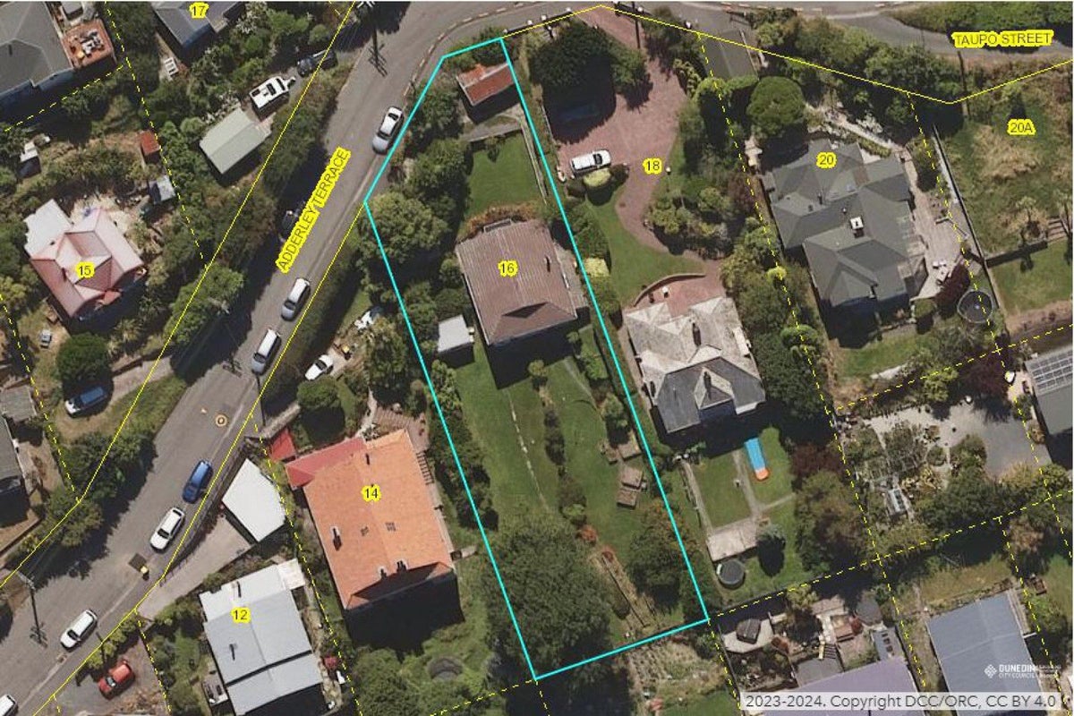 16 Adderley Terrace, Ravensbourne, Dunedin - Carousel 24