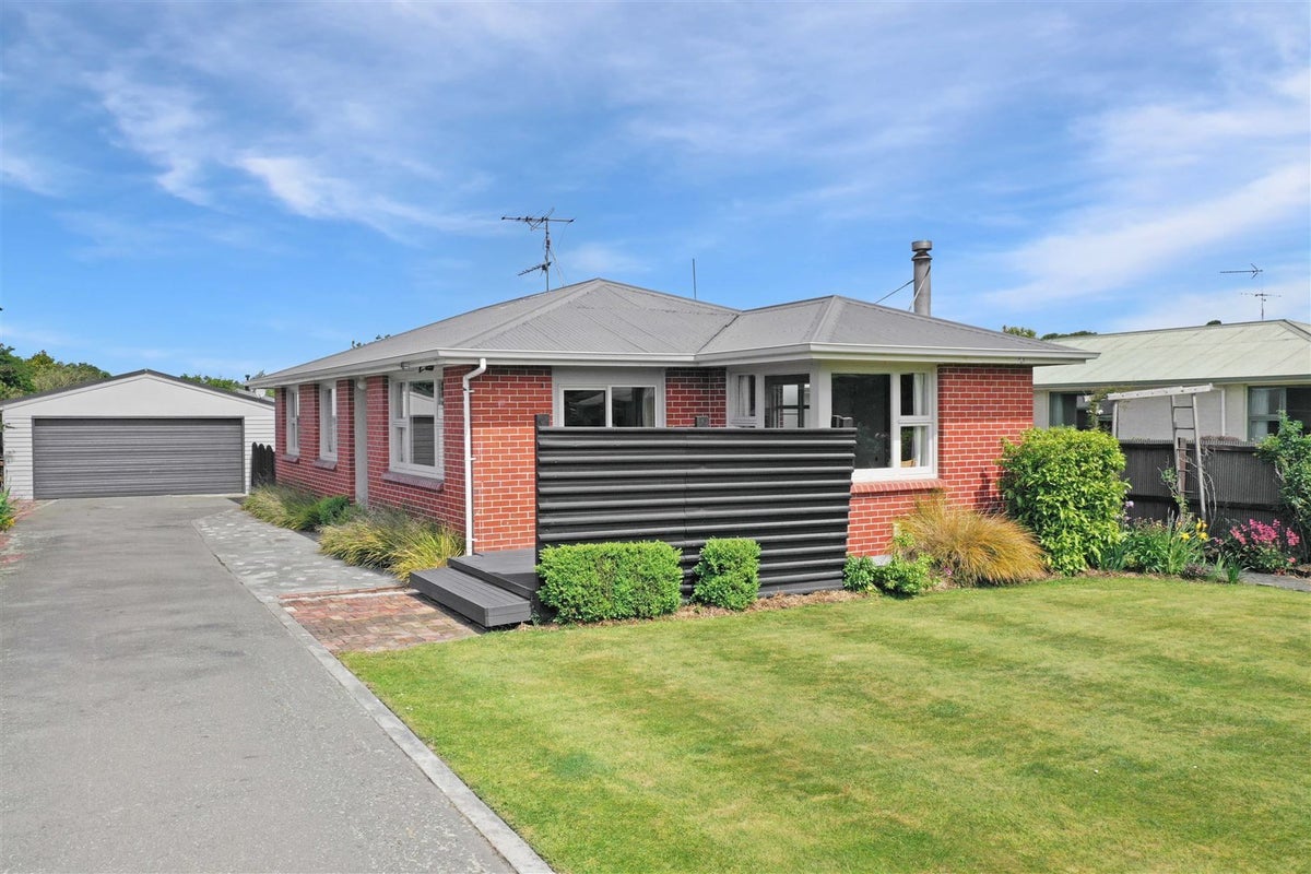 67 Harland Street, Tinwald, Ashburton - Carousel 1