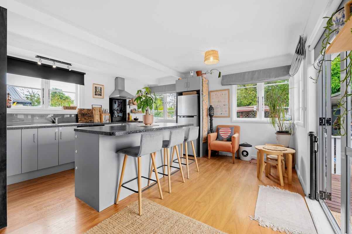 9 Wall Street, Nawton, Hamilton - Carousel 2