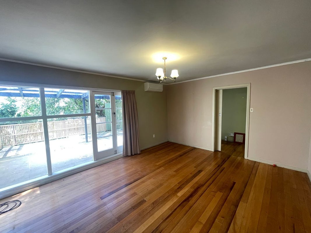 43A Howe Street, Howick, Auckland - Carousel 2