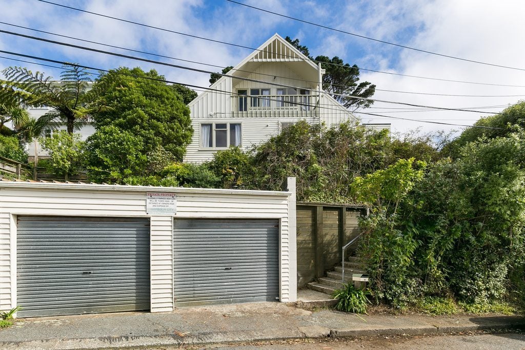 14 Terawhiti Terrace, Karori, Wellington - Carousel 35