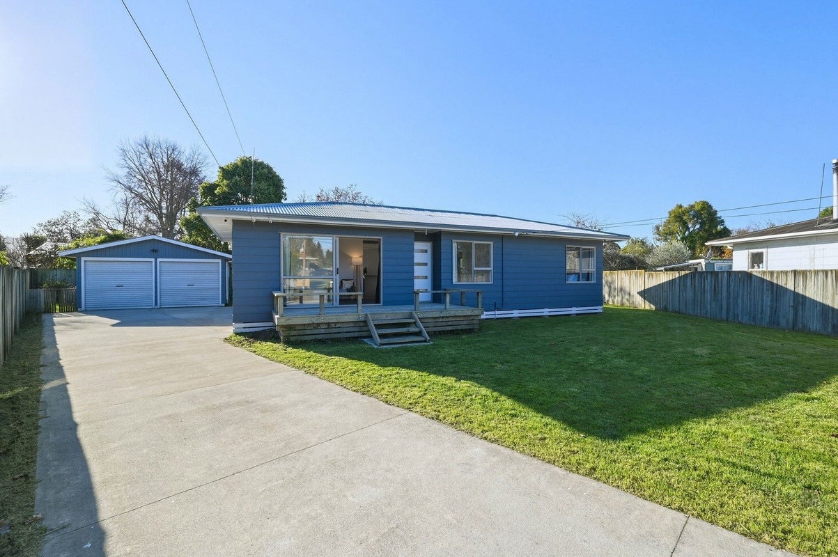 7 Firth Place, Hillcrest, Rotorua - Carousel 2