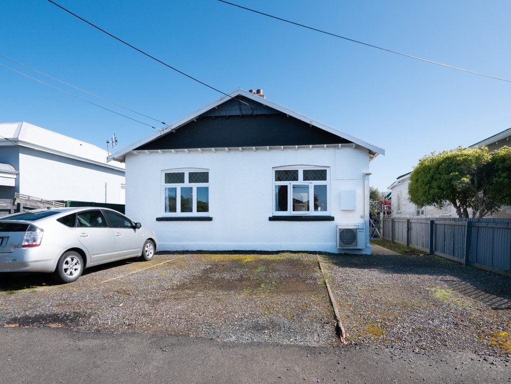38 Hargest Crescent, Saint Kilda, Dunedin - Carousel 10