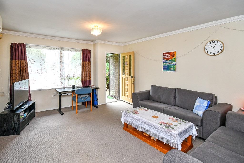 30 Central Avenue, Papatoetoe, Auckland - Carousel 2